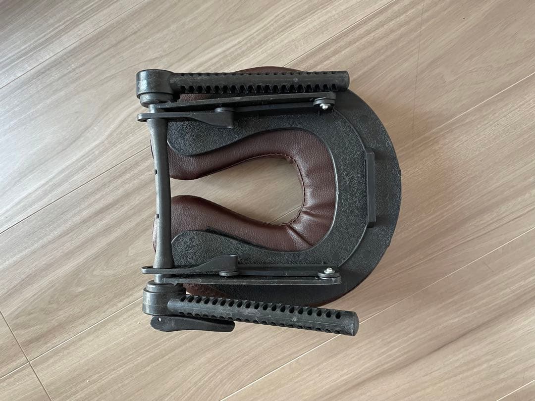 マッサージベッド　折りたたみベッド