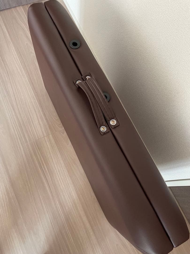 マッサージベッド　折りたたみベッド