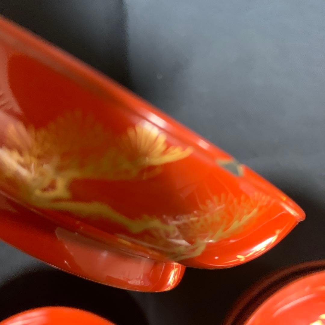 蓋向　木製手描き金彩絵　尾上の爺婆・鶴亀・松竹梅　盛金蒔絵　向付け　煮物椀　3客