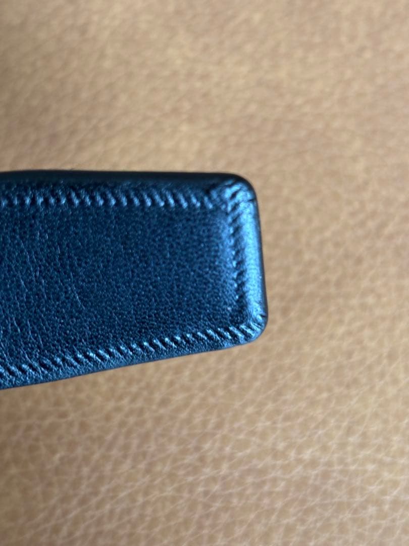 【美品】 Burberry Londonレザーベルト 本革ブラック 銀 バックル