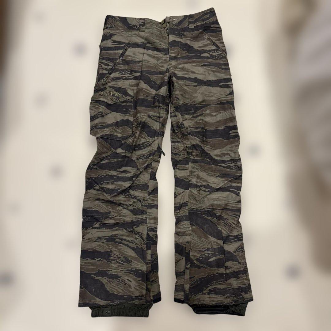 BURTON 迷彩柄 スノーボードパンツ
