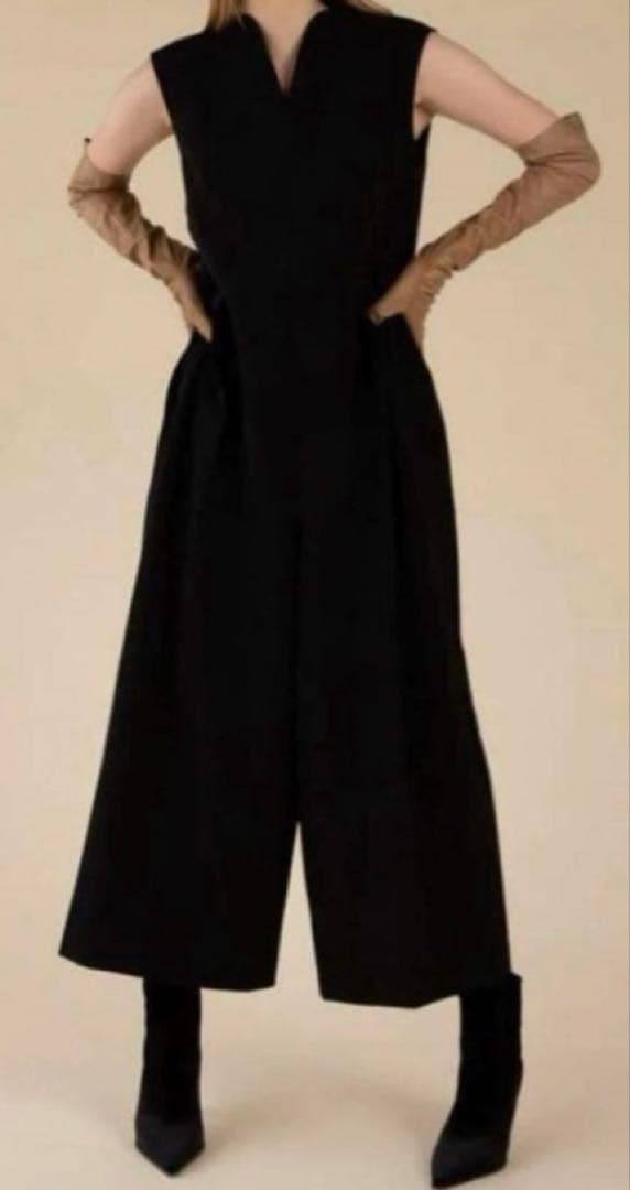 HEVE ハートネックオールインワン BLACK 36