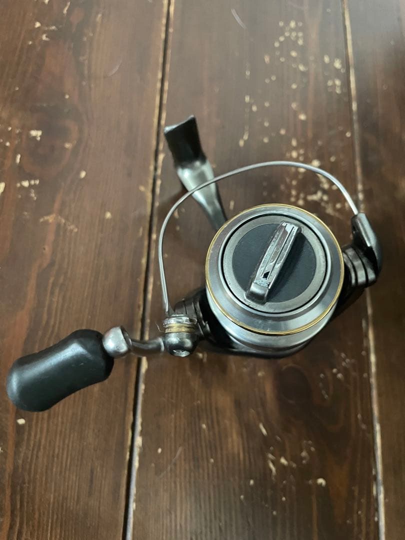 シマノ TWIN POWER 2000 スピニングリール