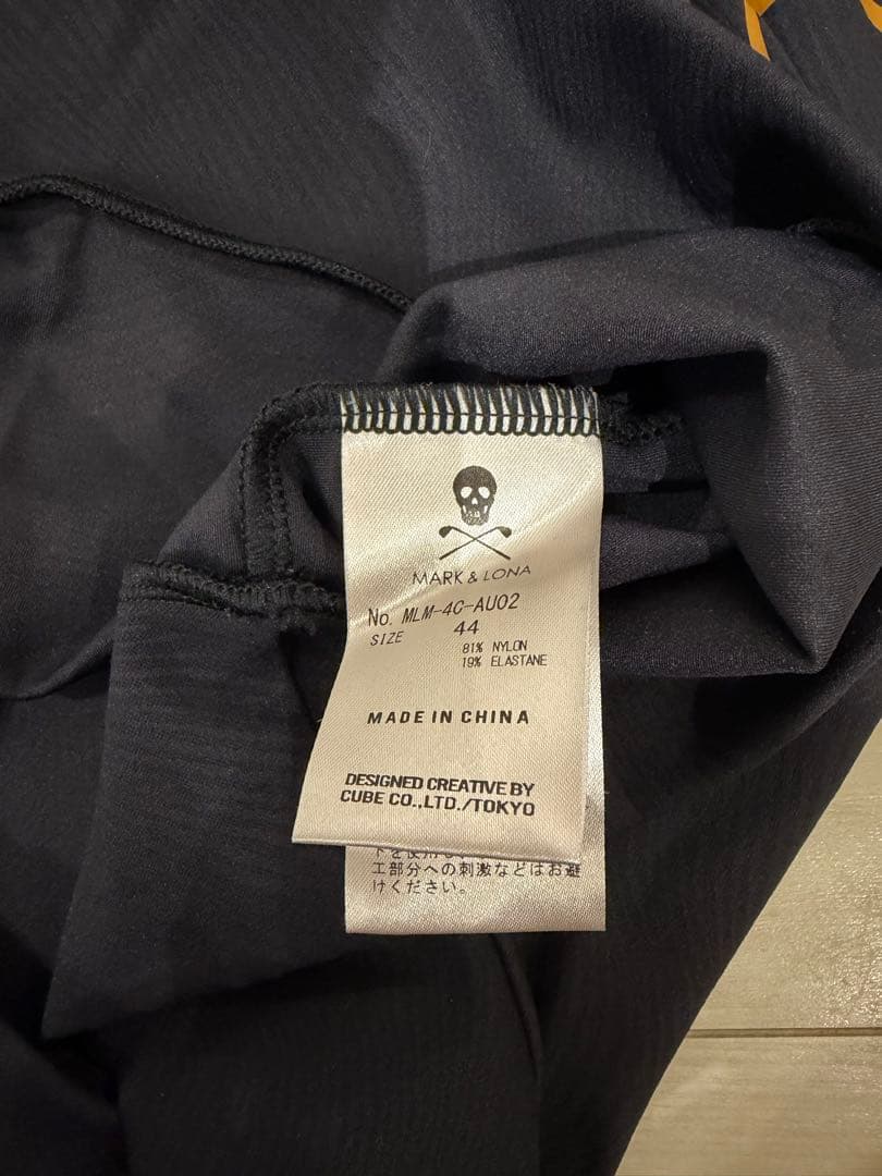 早い者勝ちMARK & LONA タートルネック サイズ44 伸びる生地