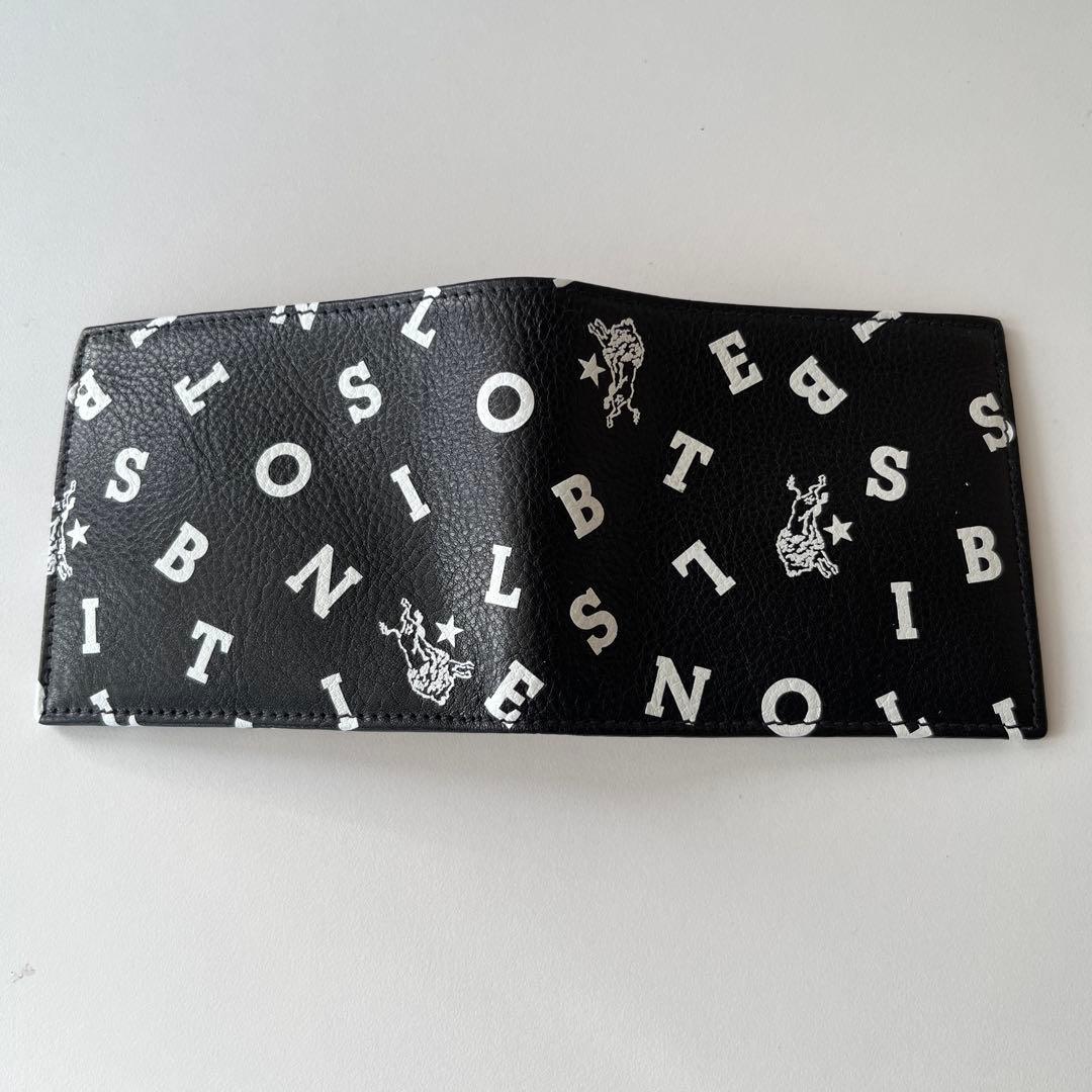 新品　イルビゾンテ　二つ折り財布　レザー　ブラックxホワイト　ロゴ　レザー　牛革