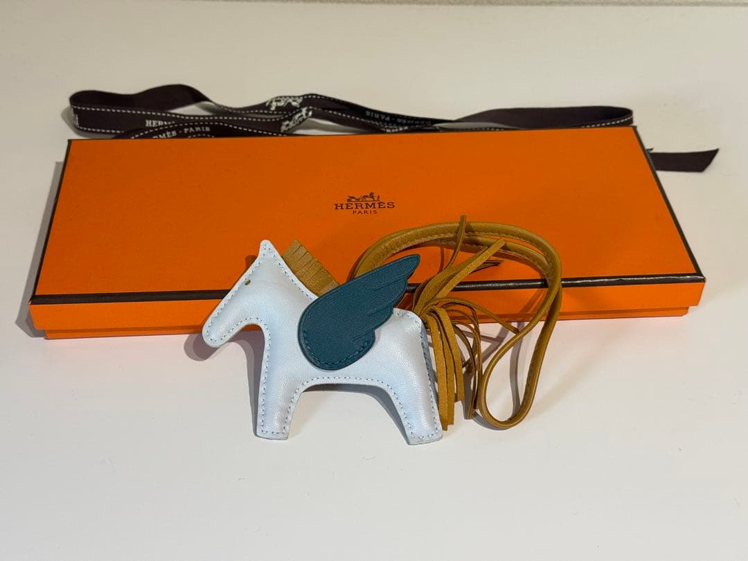 HERMESロデオチャームPM Z刻印