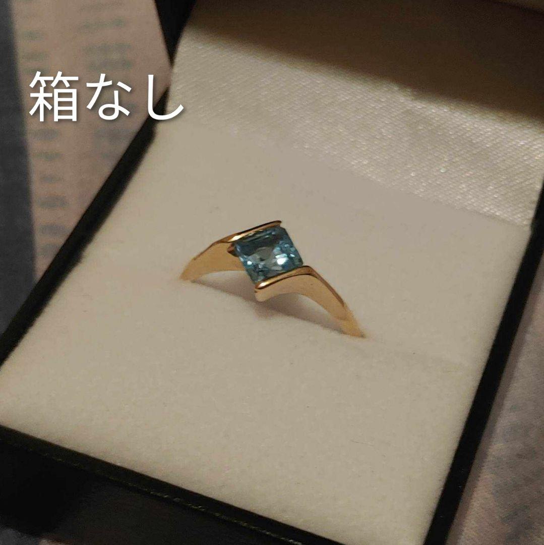 ゴールドとブルートパーズ指輪