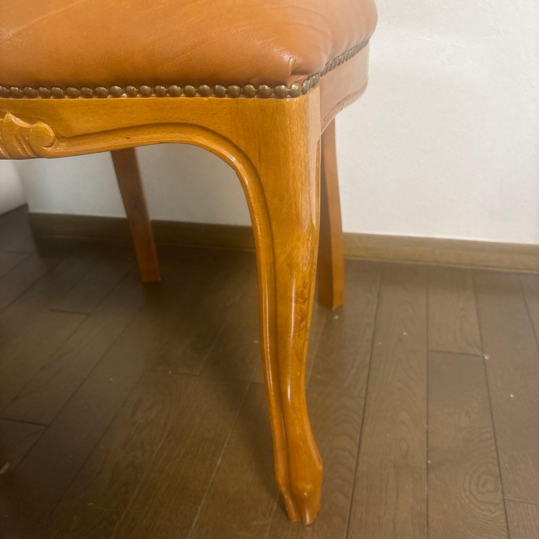 クラシックスタイル ブラウンチェア