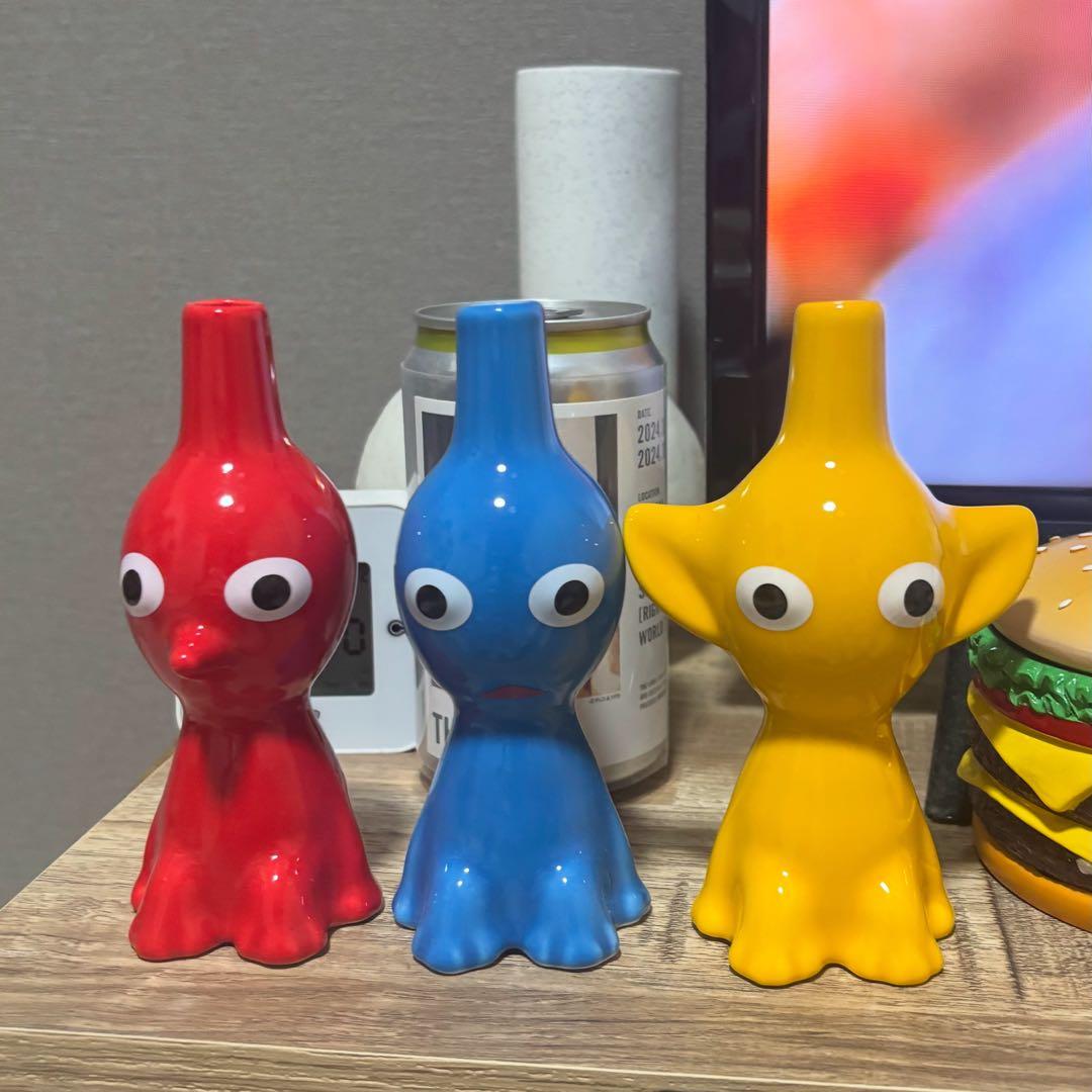 ピクミン　一輪挿し　赤　青　黄　箱無し
