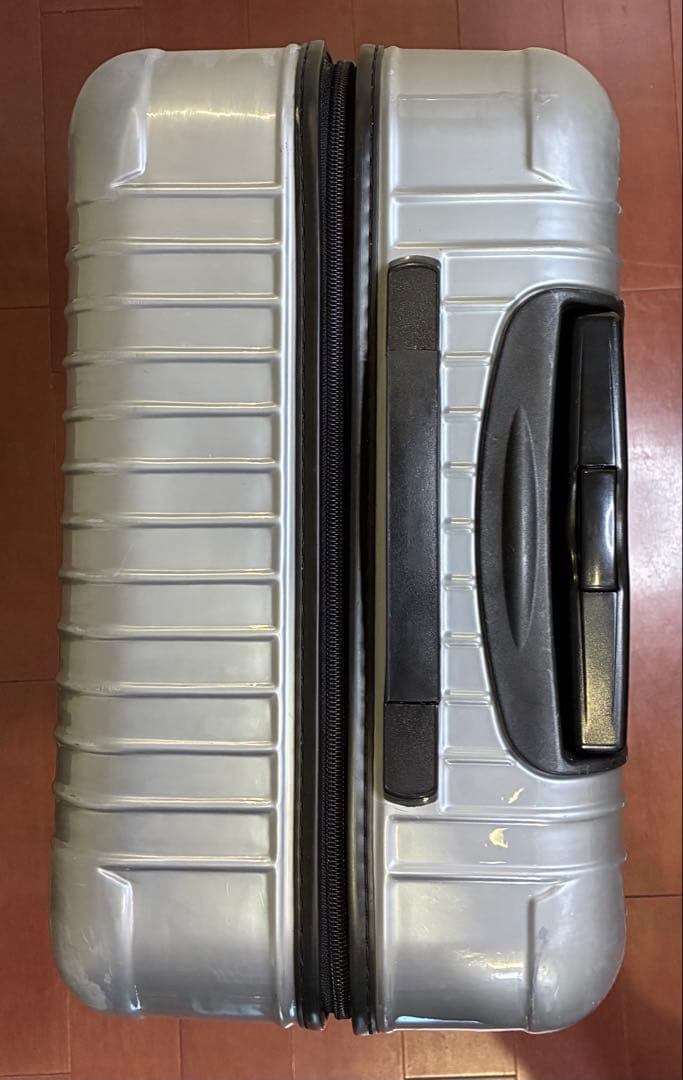 値下げ【訳あり】RIMOWA SALSA 4輪 シルバー 約63L
