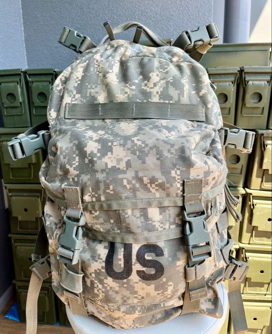 米軍放出品 未使用品 レア品MOLLE2アサルトパック リュック バックパック①