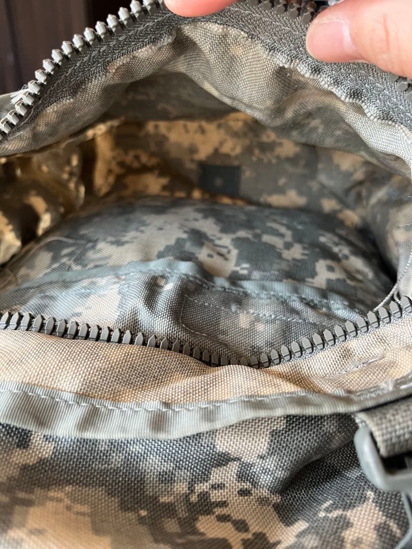 米軍放出品 未使用品 レア品MOLLE2アサルトパック リュック バックパック①