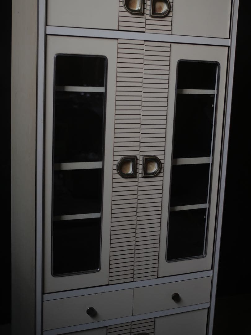 レトロ　食器棚　棚　スペースエイジ　古家具　古道具　レトロポップ　昭和レトロ