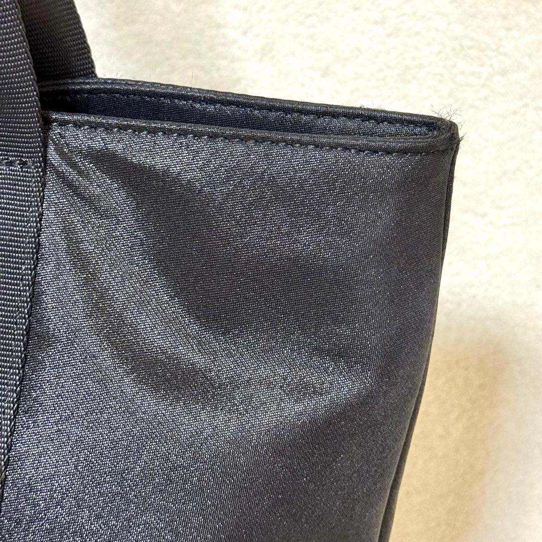 希少 極美品✨ MARY QUANT ワッペンポイントシャイニートートバッグ