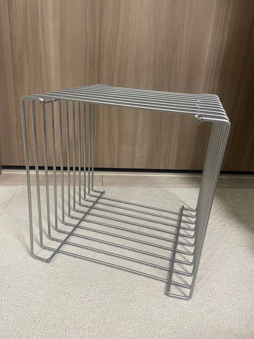 ワイヤーシェルフ　シルバー　新品未使用