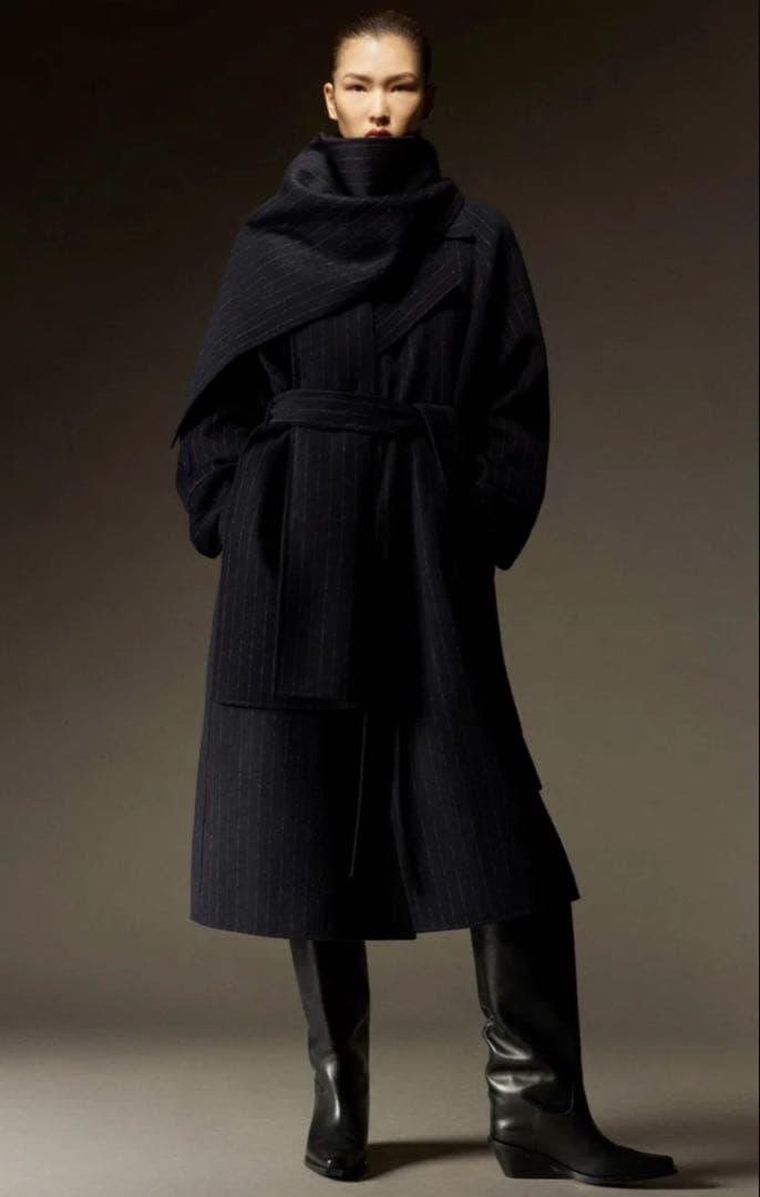 新品 COS オーバーサイズ　ピンストライプ　コート