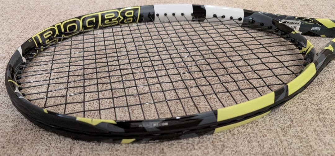 【極美品】Babolat バボラ 2022年8月発売モデル ピュアアエロ G2