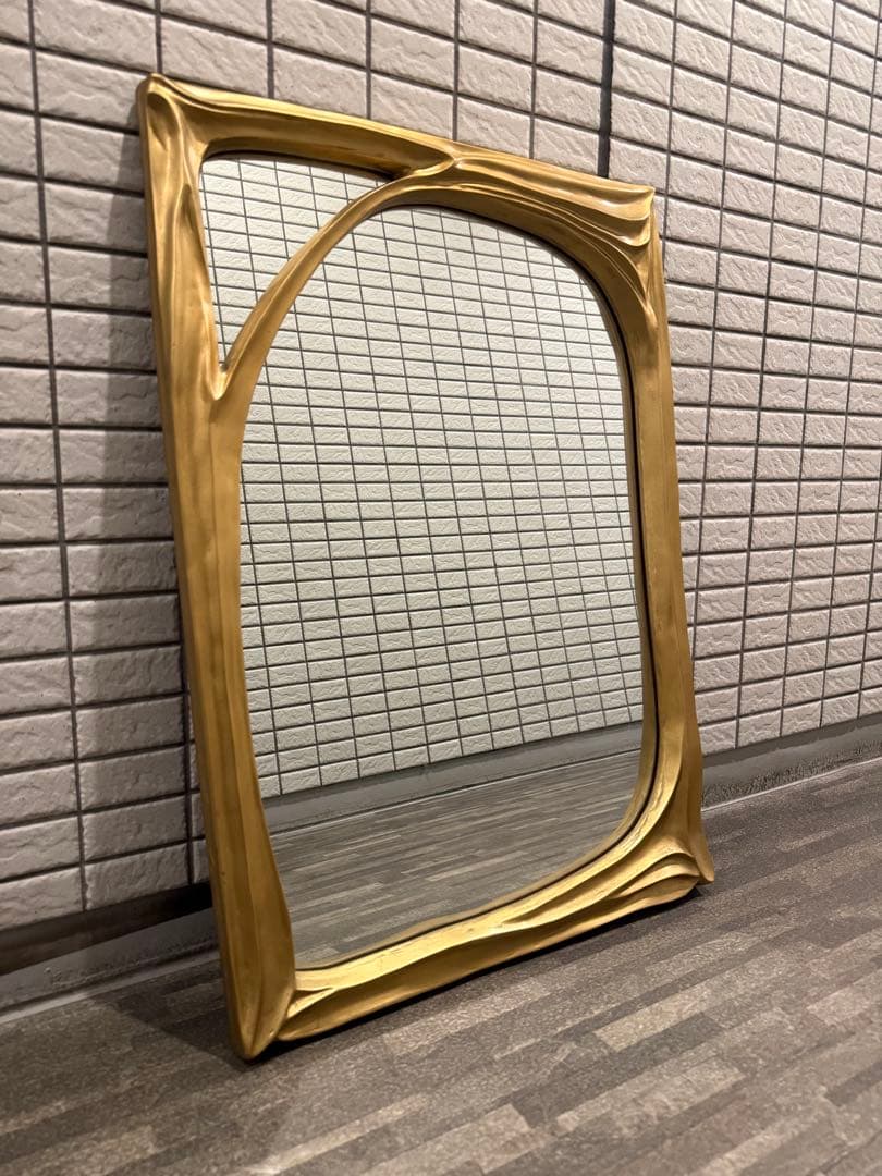 み*ぃ様 【早い者勝ち！】antique mirror 壁掛けゴールド アンティ