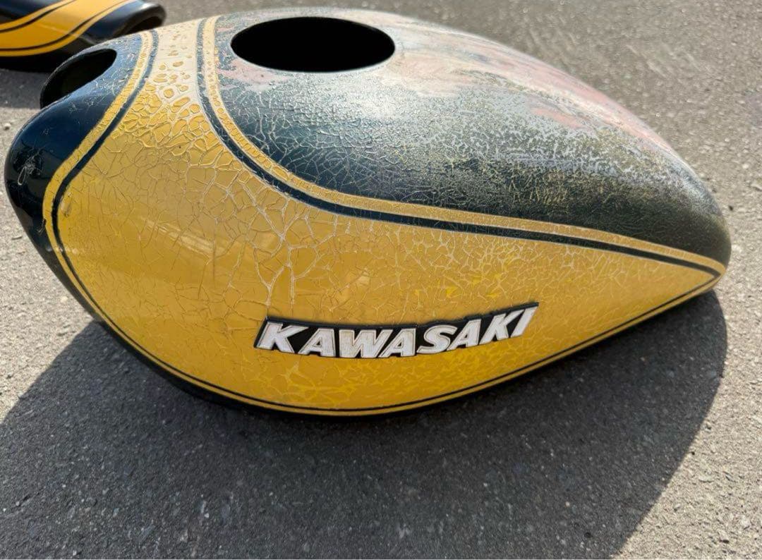 ゼファー400　ZR400C 　ヤラレ仕様　外装セット