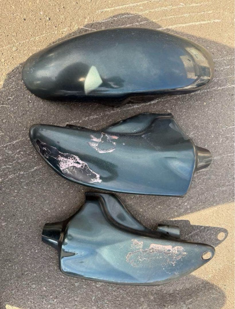 ゼファー400　ZR400C 　ヤラレ仕様　外装セット