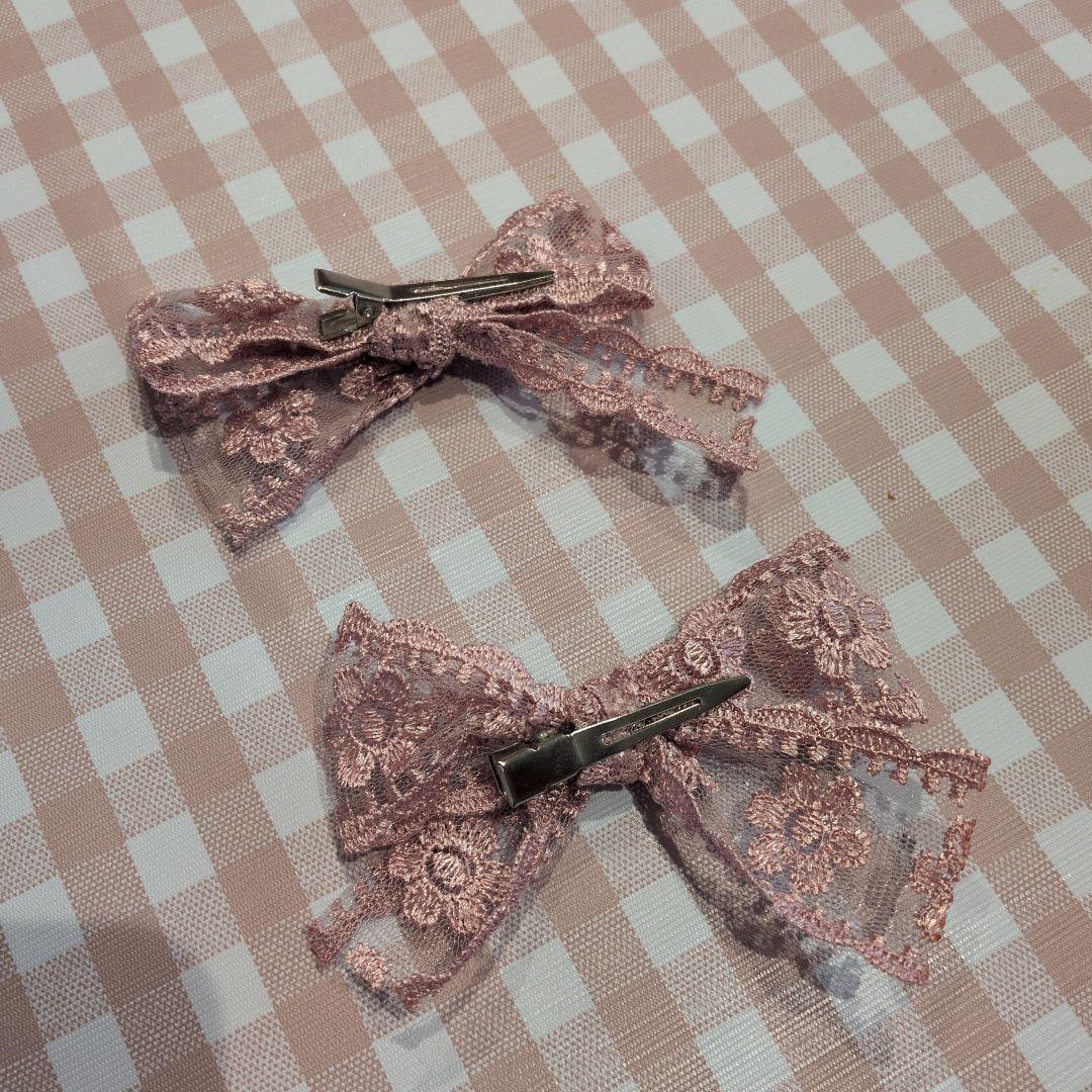 淡いピンク 花柄 着物 千歳飴付き キャサリンコテージ　七五三