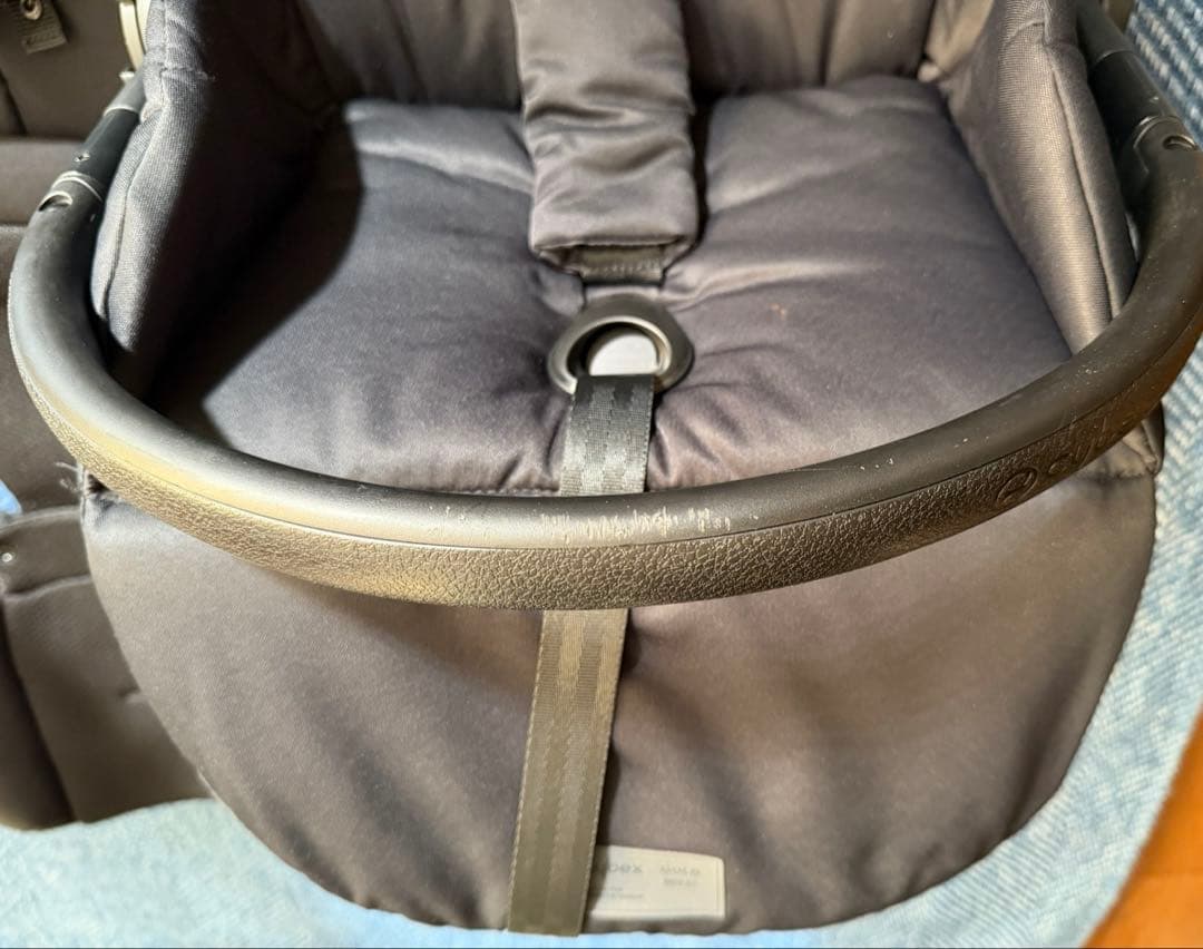 ゆ*き様 cybex メリオカーボン 2024 マジックブラック