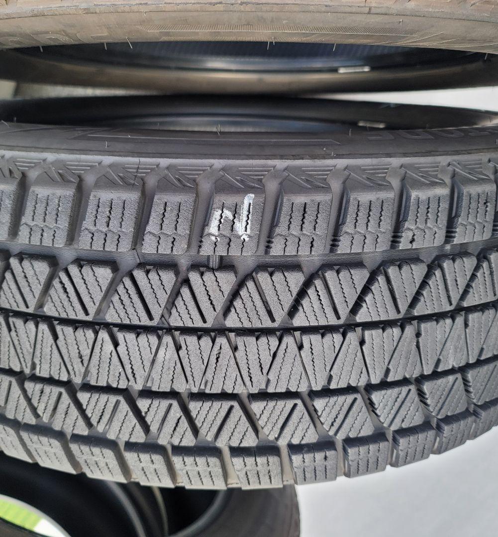 ブリヂストン ブリザック DM-V3 17インチ225/60R17 99Q