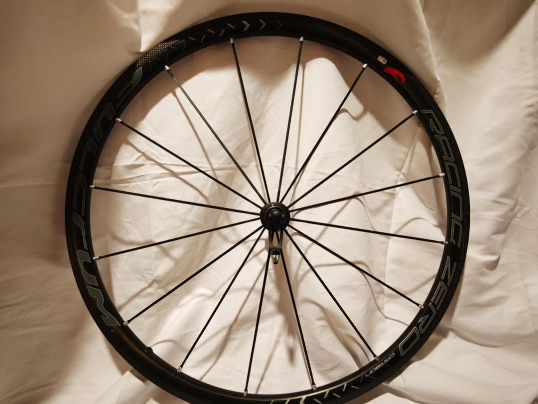 フルクラム FULCRUM レーシングゼロ カーボン (リムブレーキ・シマノ)