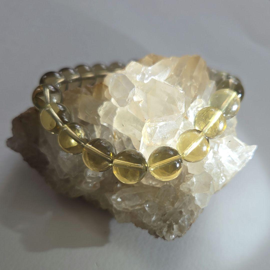 売切れ　原石水晶クラスター虹