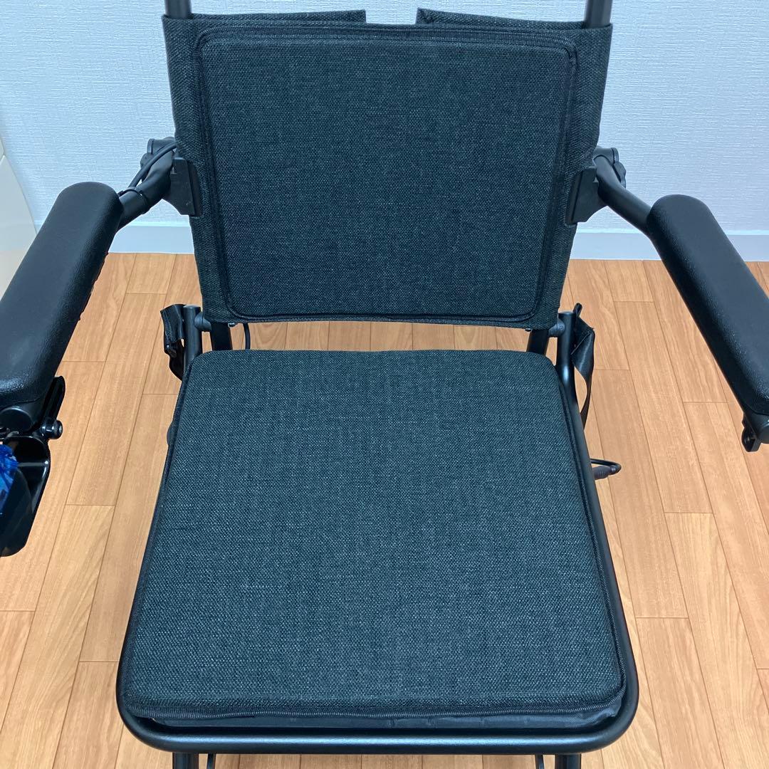 美品：Care-Parents 電動車椅子 軽量16.25kg(CP-0020)