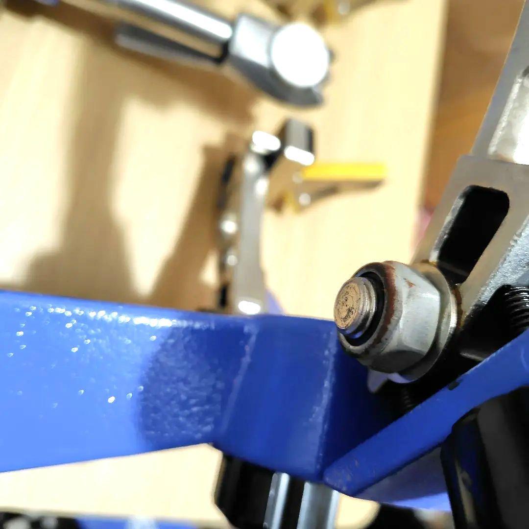 ストリングマシン　ガット張り機　分銅式　テニス　バドミントン　イグナス