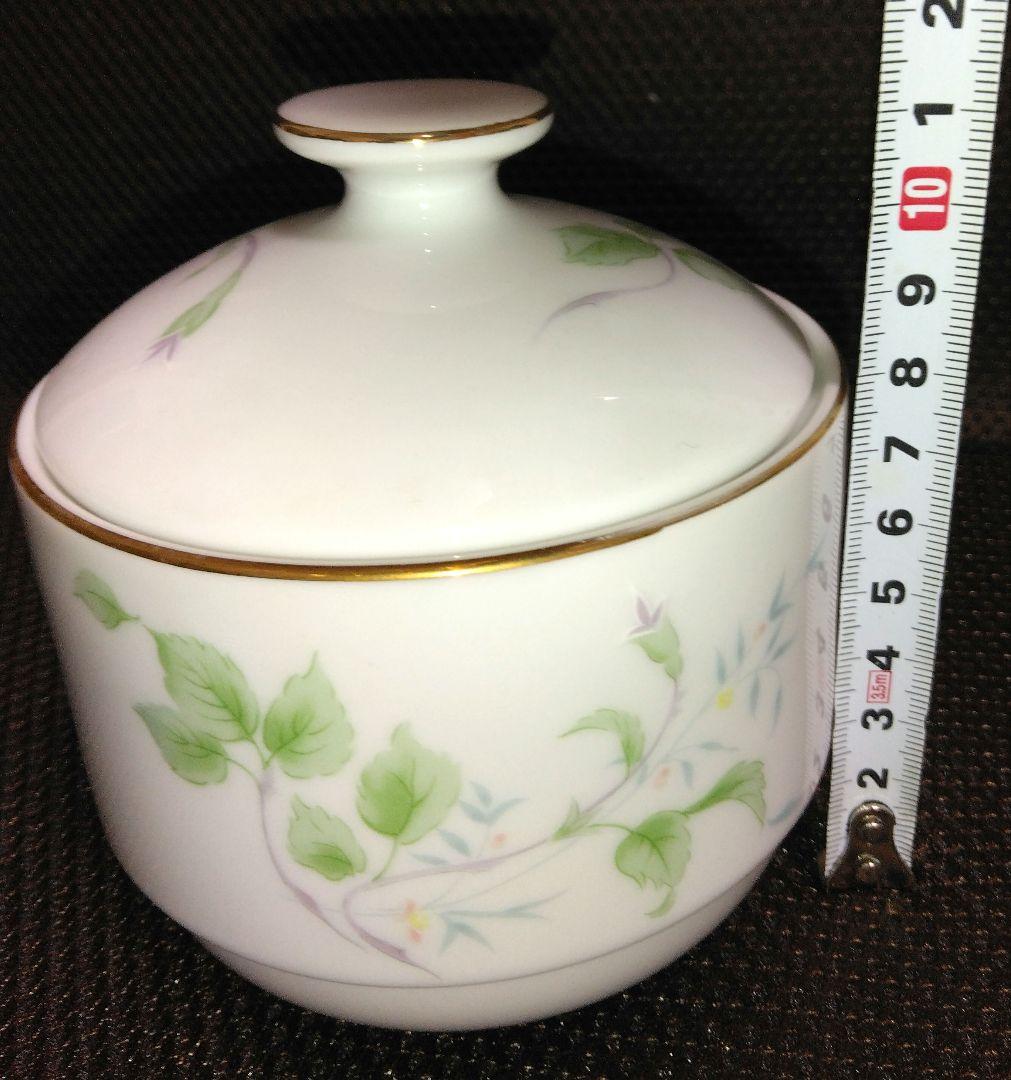 エイボン陶磁器食器セット ※ボウルを追加しました。2,19,20枚目の写真です。