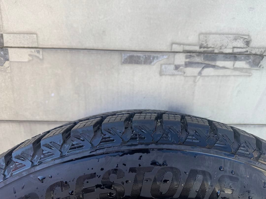 【美品/23年製】ブリヂストン BLIZZAK DM-V3 225/65R17