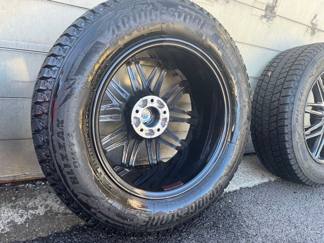 【美品/23年製】ブリヂストン BLIZZAK DM-V3 225/65R17