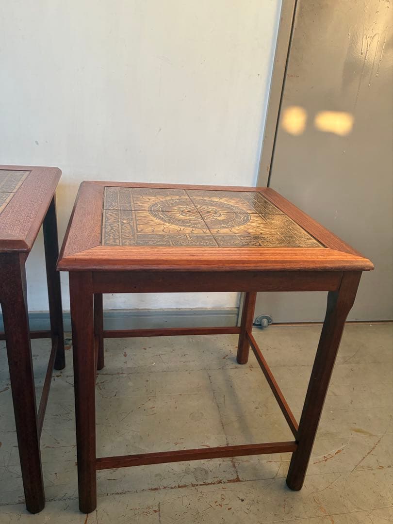 デンマーク製 モーベルファブリッケン・トフテンタイルトップ ネストテーブル