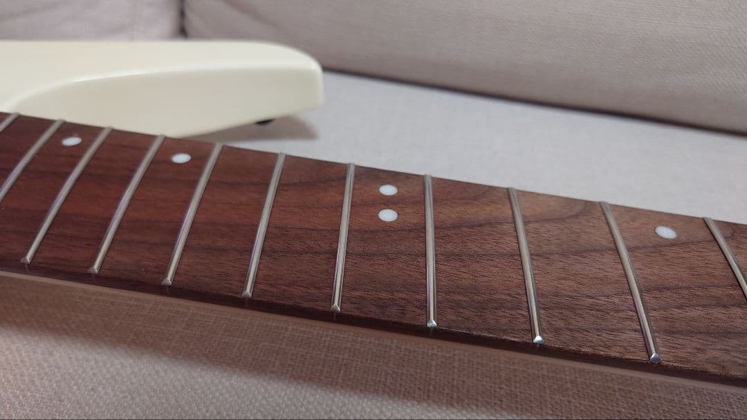 HEX Guitars NB505　Ivory