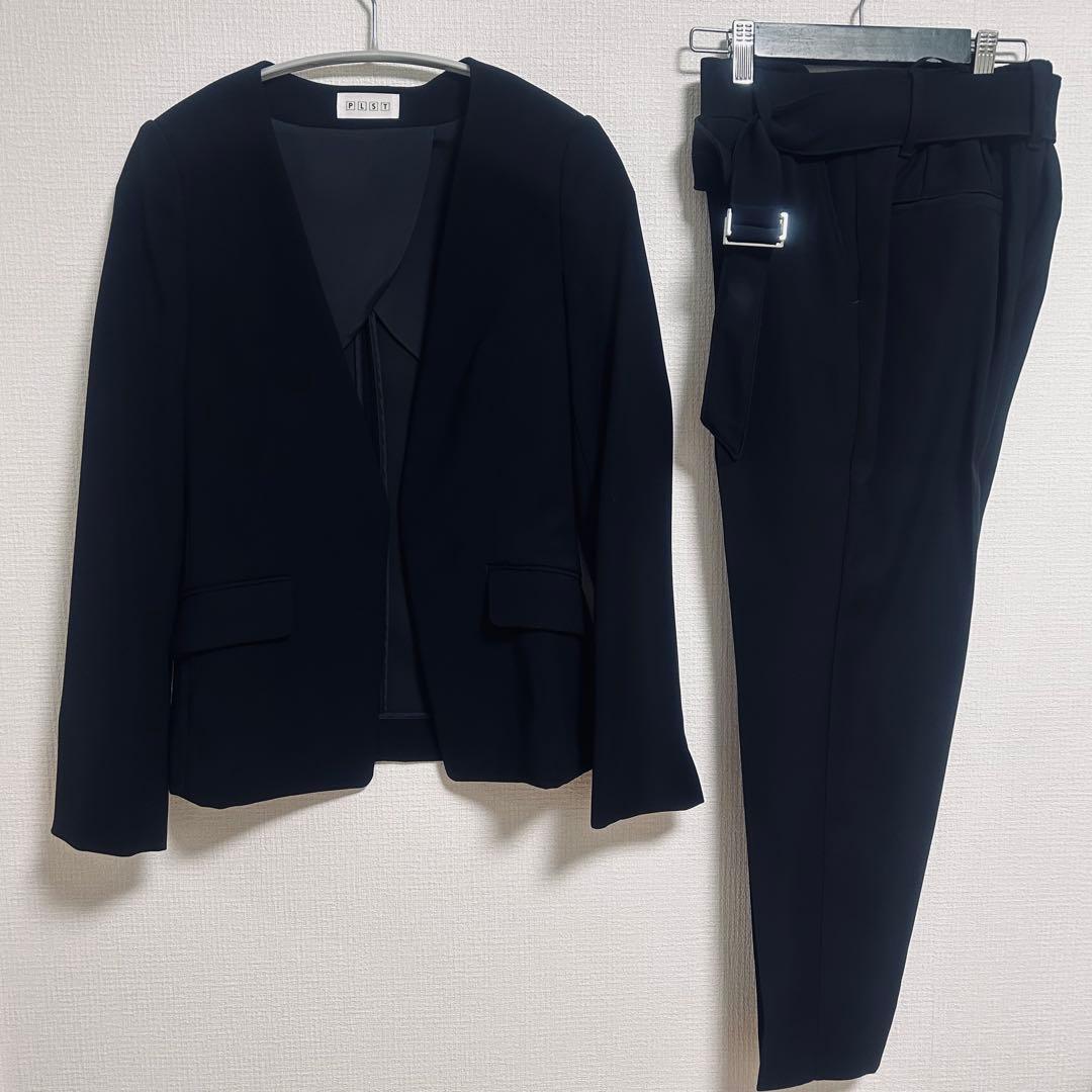PLST レディースパンツスーツ　ブラック