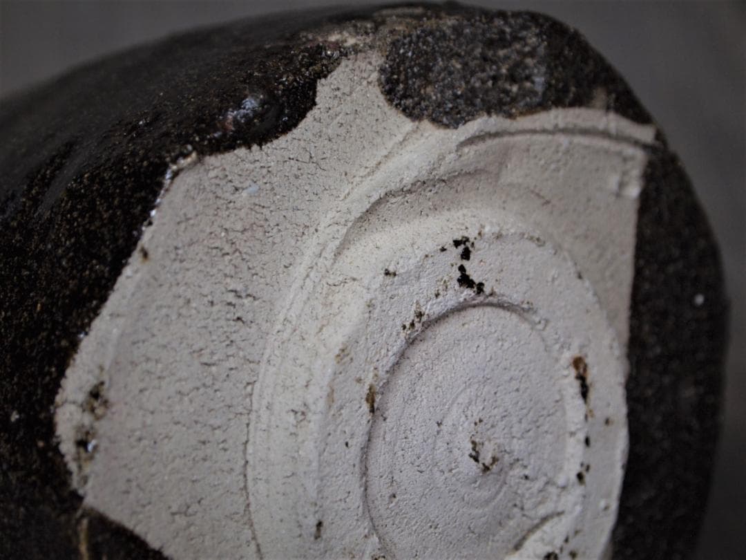 未使用★辻村塊【師＆父：辻村史朗】★引出し黒茶碗★☆共箱・共布