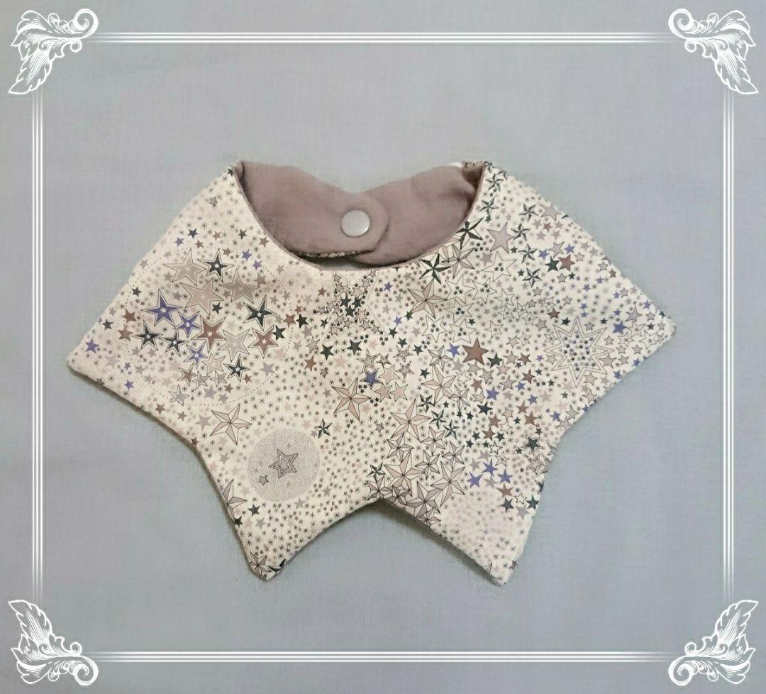 アデラジャ グレー ハンドメイド 星型スタイ