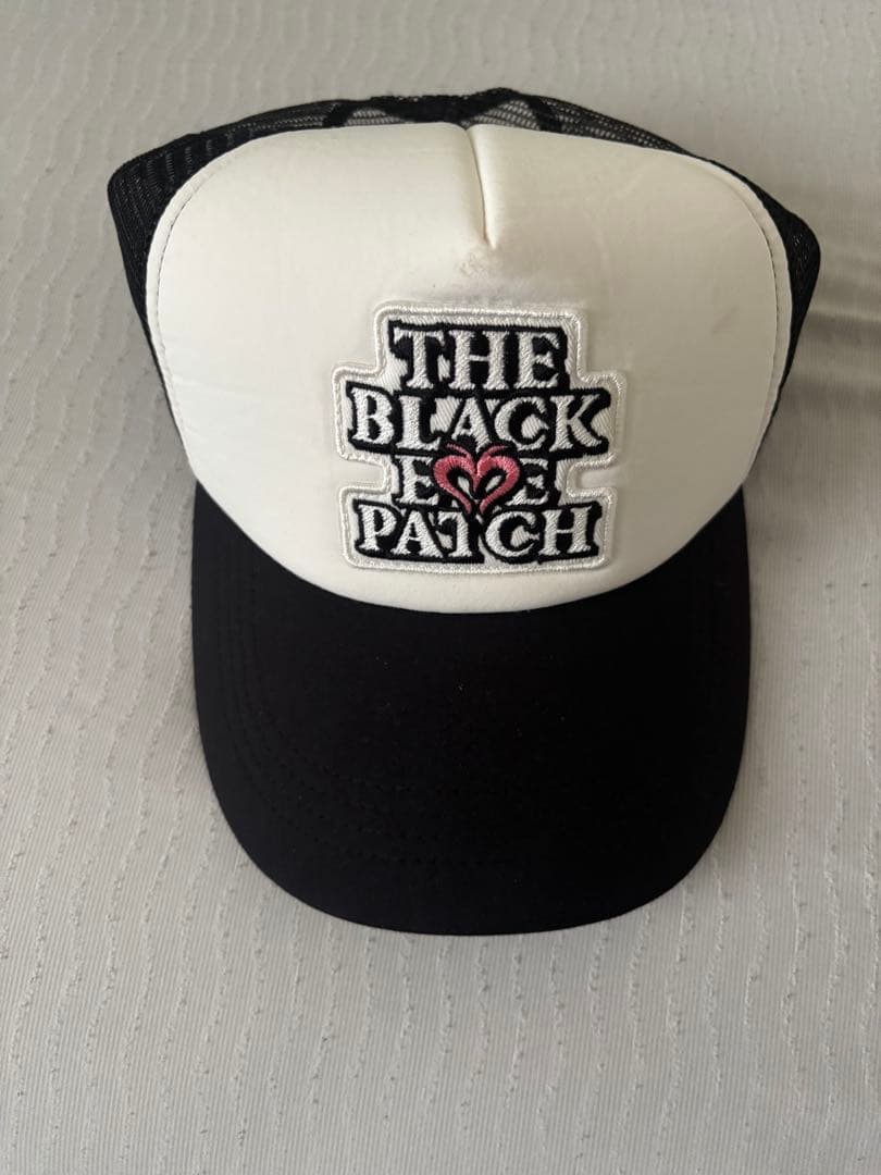 トラッカーキャップ THE BLACK LOVE PATCH