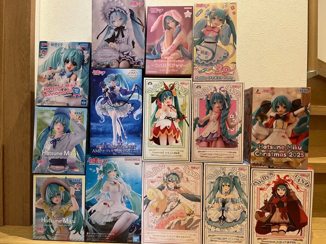 初音ミク　フィギュア14点　AMP+ ヴィンテージドール　シナモロール