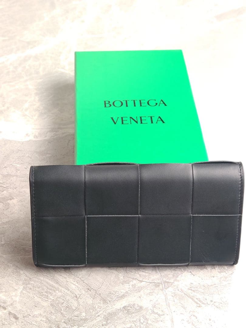 BOTTEGA VENETA ブラック 長財布 箱付き