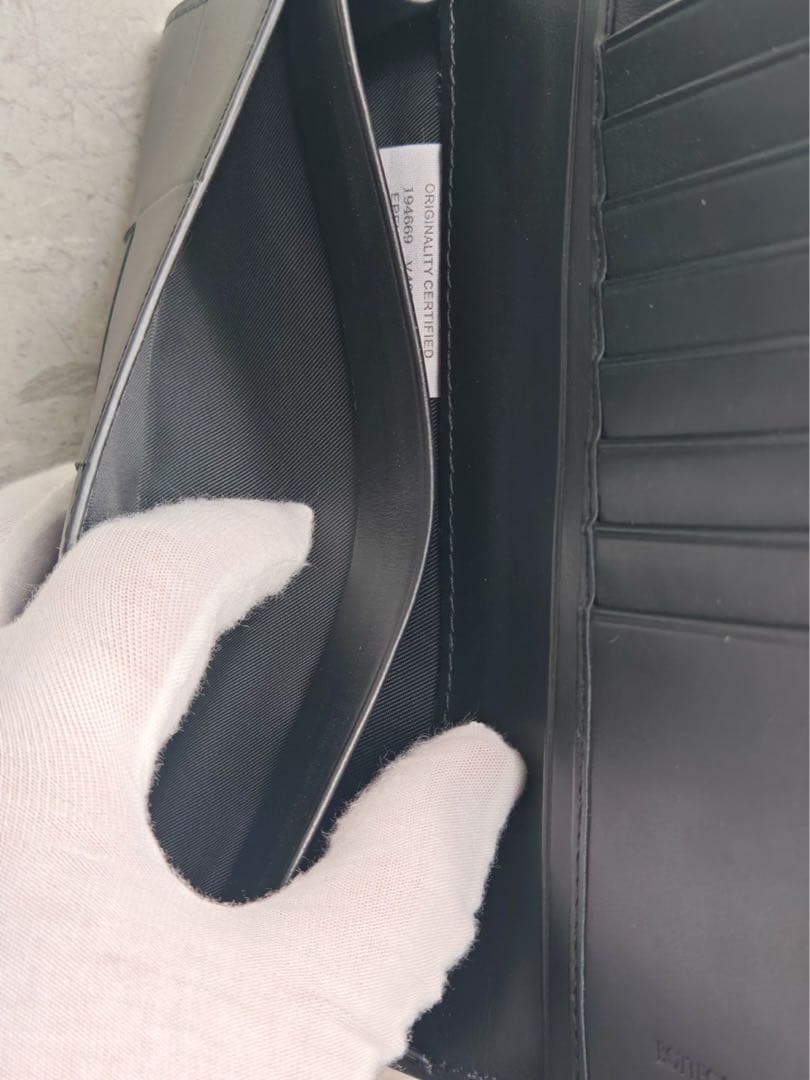 BOTTEGA VENETA ブラック 長財布 箱付き