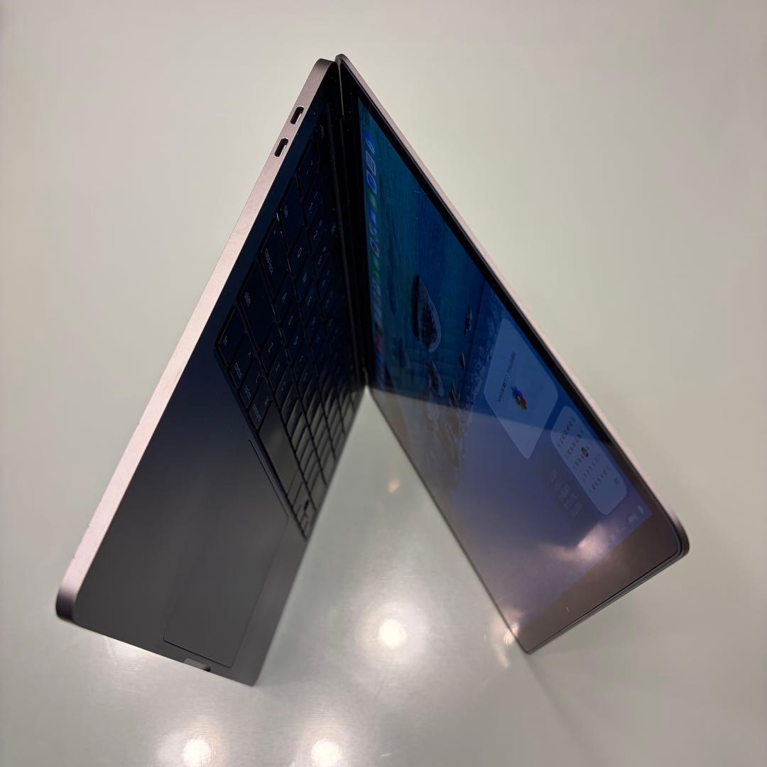 MacBook Pro 2020 i7 16GB 512GB USキー