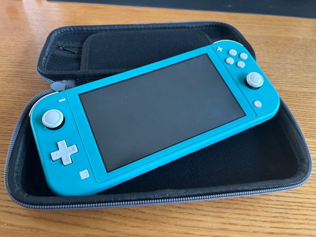 Nintendo Switch Lite 美品 箱 ケース 液晶フィルム付き