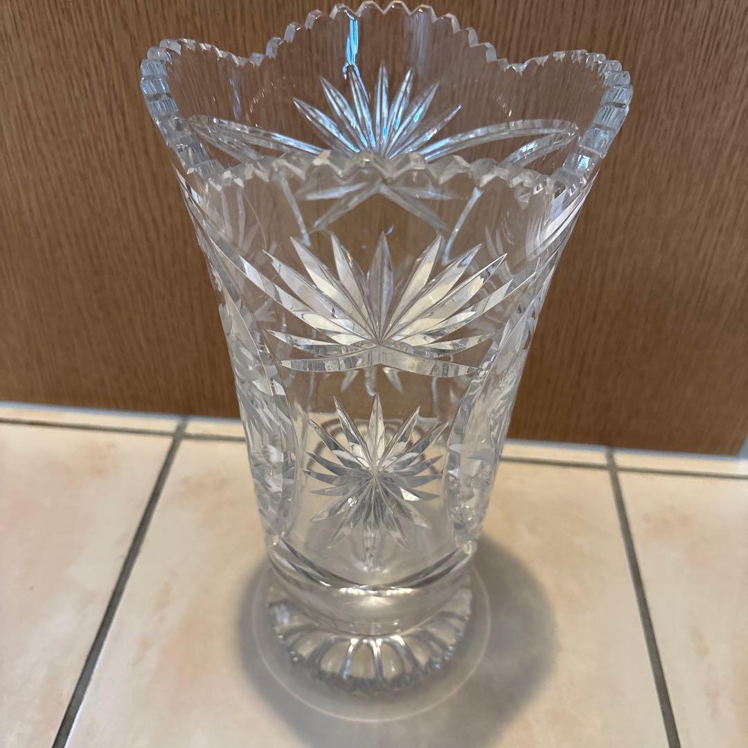 ガラス フラワーベース　花瓶　30センチ