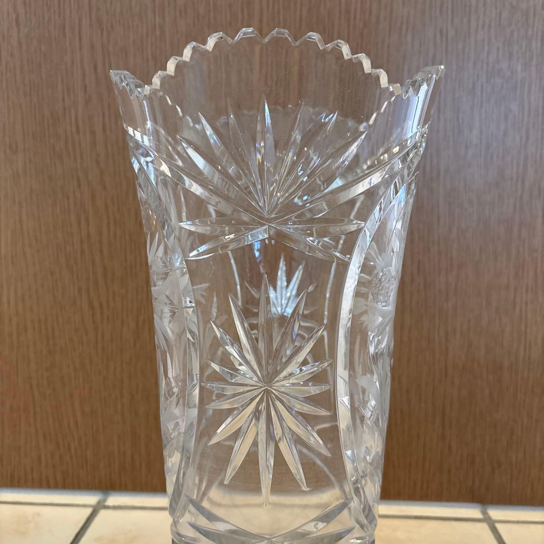 ガラス フラワーベース　花瓶　30センチ