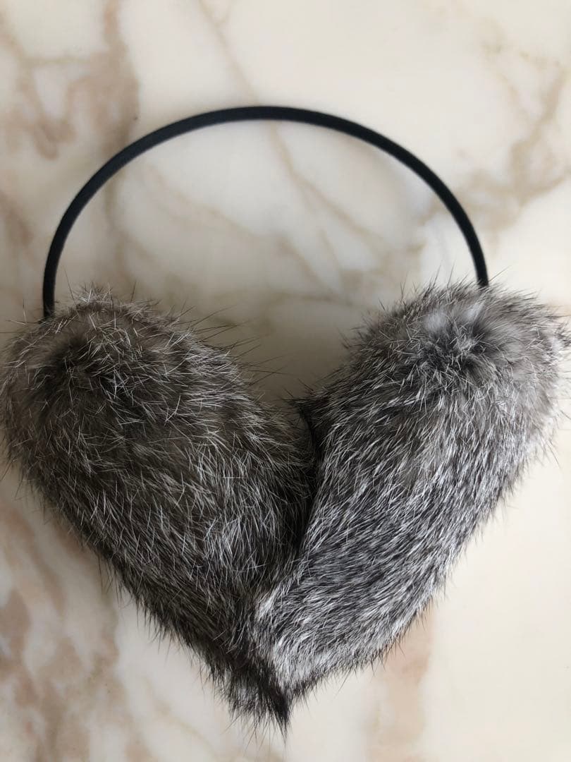 YVES SALOMON グレー イヤーマフ　ラビットファー　未使用品