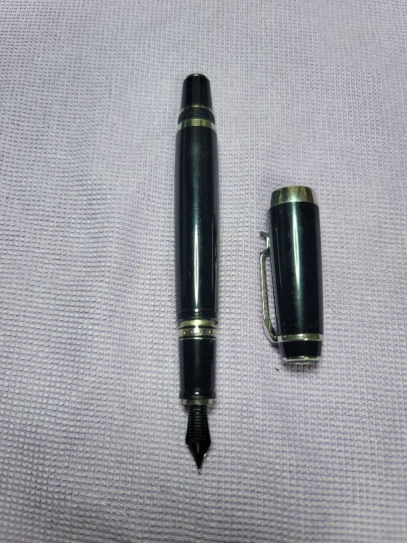RITAO CHAN　モンブラン 万年筆　ボエム
