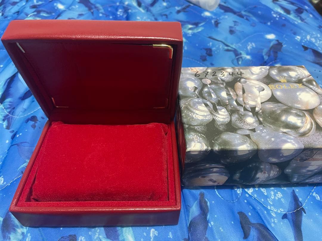 ロレックス レザー カードケース 赤